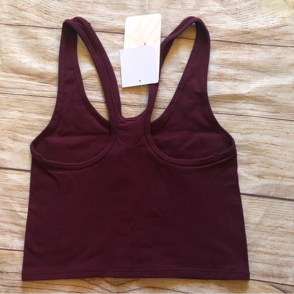 Rylee SculptKnit® Tank - Picture 2 of 4